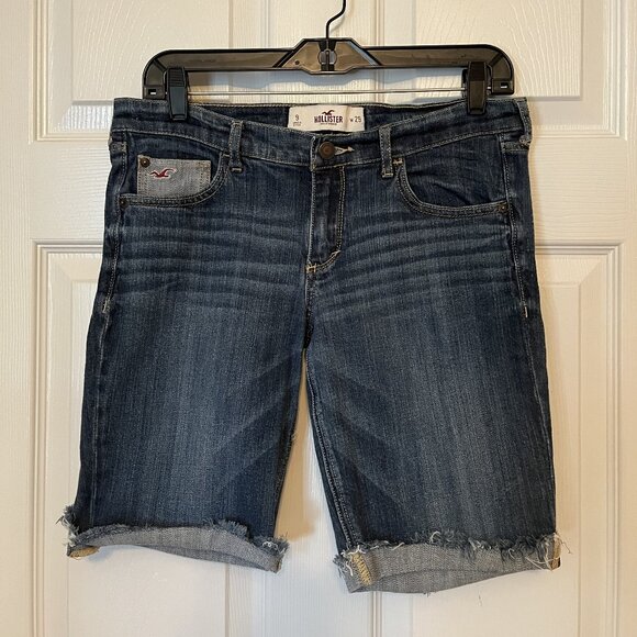 HOLLISTER Women's Y2K Low Rise Cuffed Cropped Shorts Denim Jeans Stretch Sz 9 - Picture 1 of 6